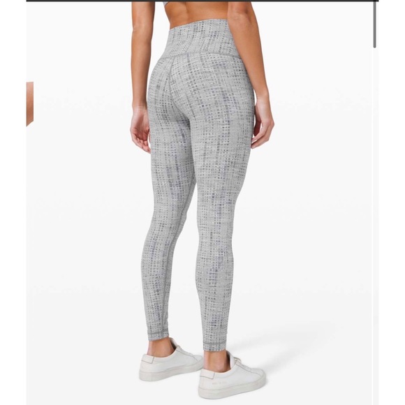 Lululemon Wunder Under leggings